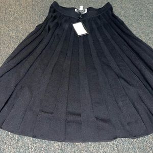 NWT Vintage St. John skirt